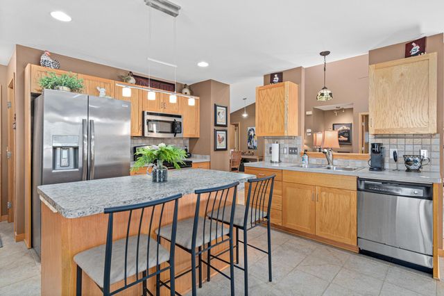 17990 Nixon Drive NW, Elk River, MN 55330