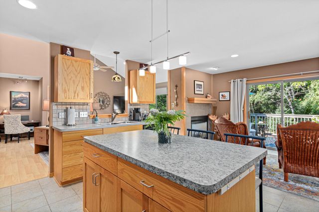 17990 Nixon Drive NW, Elk River, MN 55330