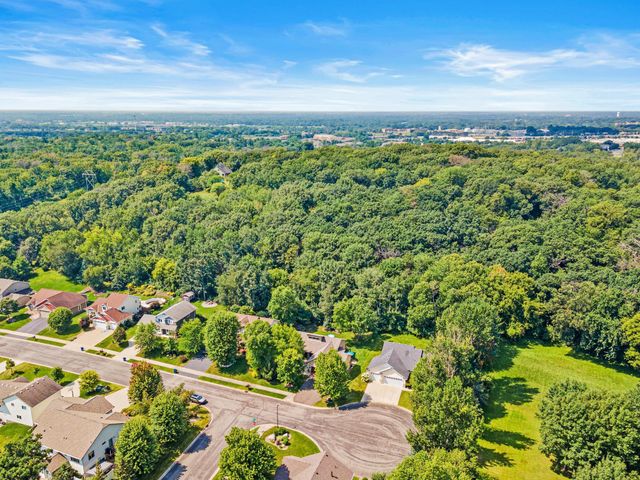 17990 Nixon Drive NW, Elk River, MN 55330