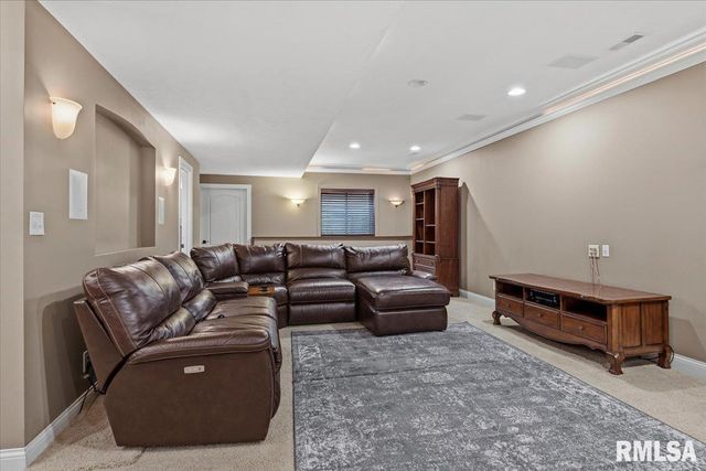 6412 STONEHAVEN Ridge, Springfield, IL 62711