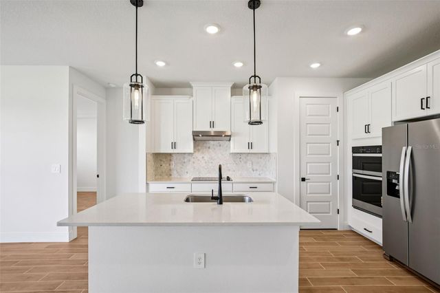 144 SHADY EDGE LOOP, Nokomis, FL 34275