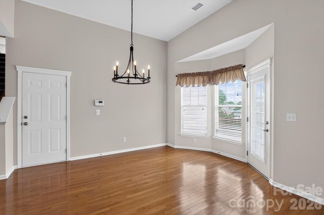 5918 Phyliss Lane, Charlotte, NC 28227