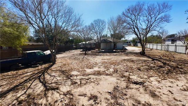 1703 Bluebird Avenue, Penitas, TX 78576