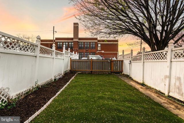119 E ROSS ST, Lancaster, PA 17602