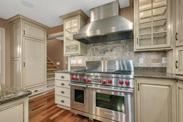 506 10th Street N, Sartell, MN 56377