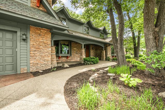 506 10th Street N, Sartell, MN 56377