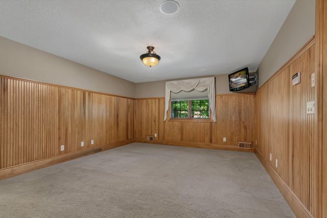 506 10th Street N, Sartell, MN 56377