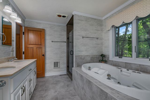 506 10th Street N, Sartell, MN 56377