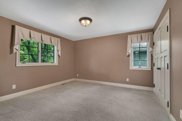 506 10th Street N, Sartell, MN 56377