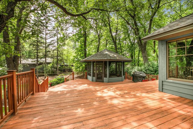 506 10th Street N, Sartell, MN 56377