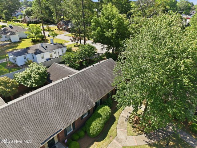 813 Greenbriar Road, Kinston, NC 28501