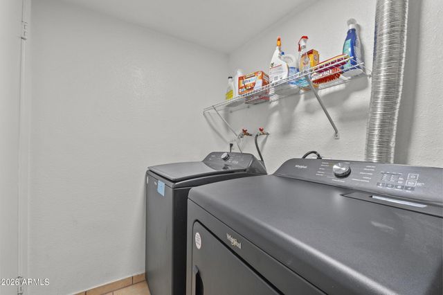4450 E ALTA VISTA Road, Phoenix, AZ 85042