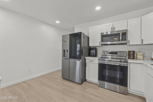 4450 E ALTA VISTA Road, Phoenix, AZ 85042