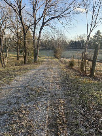 3575 New Hope Rd, Alexandria, TN 37012