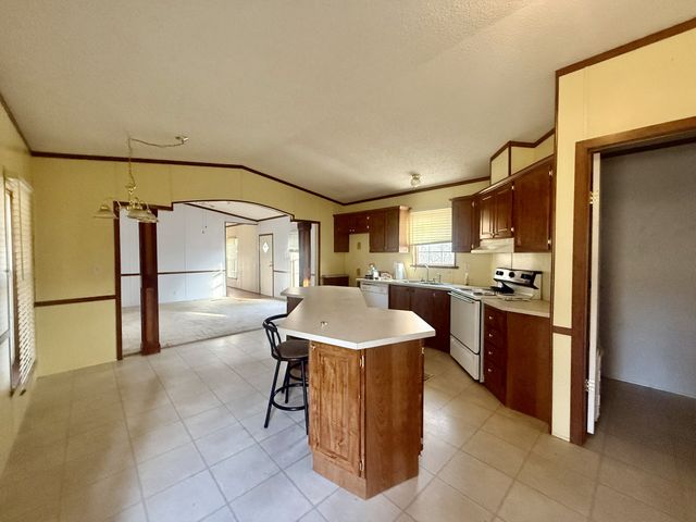 3575 New Hope Rd, Alexandria, TN 37012