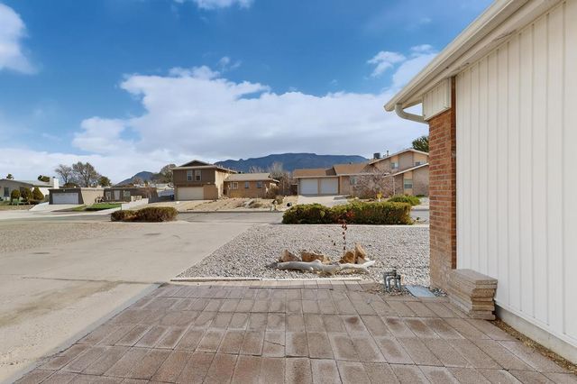 8228 Otero Avenue NE, Albuquerque, NM 87109