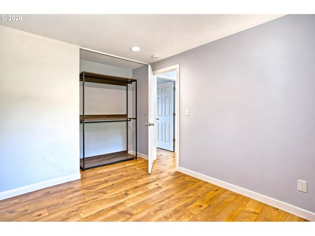 1175 Se 2ND St, Gresham, OR 97080