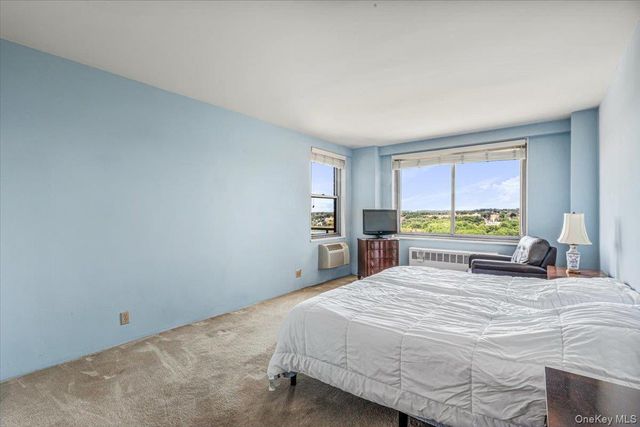 220-55 46th Avenue 12E, Bayside, NY 11361