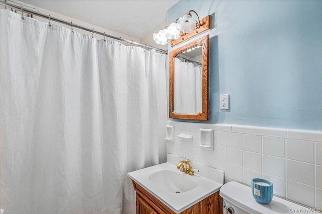 220-55 46th Avenue 12E, Bayside, NY 11361