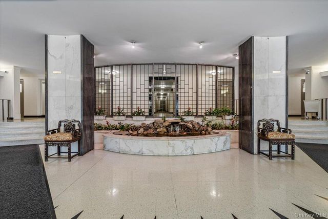 220-55 46th Avenue 12E, Bayside, NY 11361