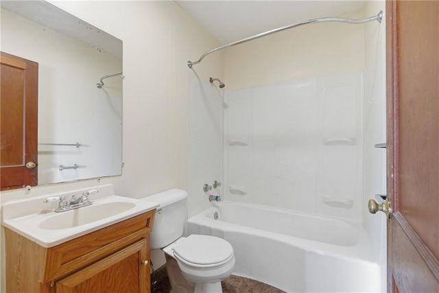 56 Santa Fe Street, Leavenworth, KS 66048