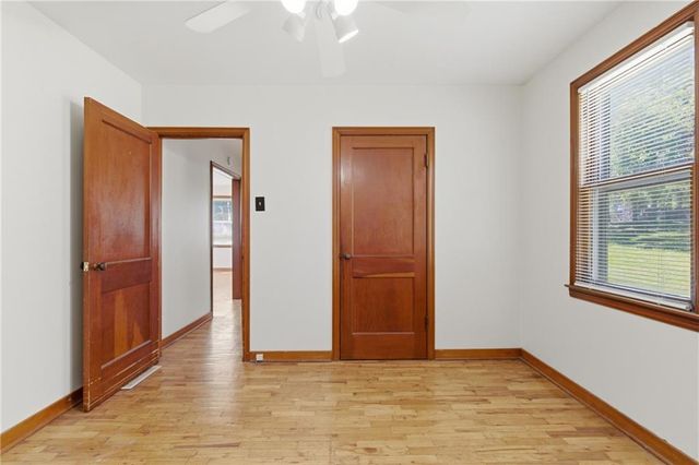 56 Santa Fe Street, Leavenworth, KS 66048