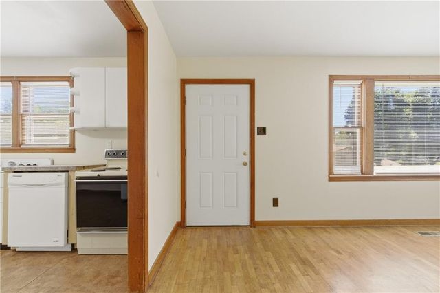 56 Santa Fe Street, Leavenworth, KS 66048
