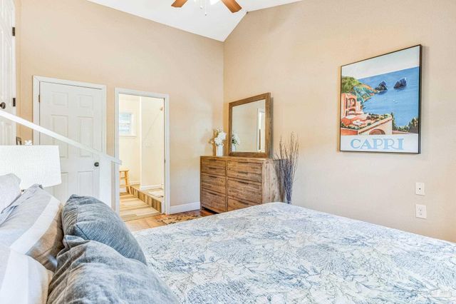 105 Rue Max St, Pensacola, FL 32507