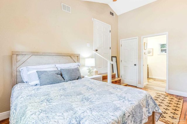 105 Rue Max St, Pensacola, FL 32507