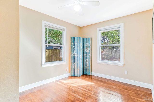 105 Rue Max St, Pensacola, FL 32507