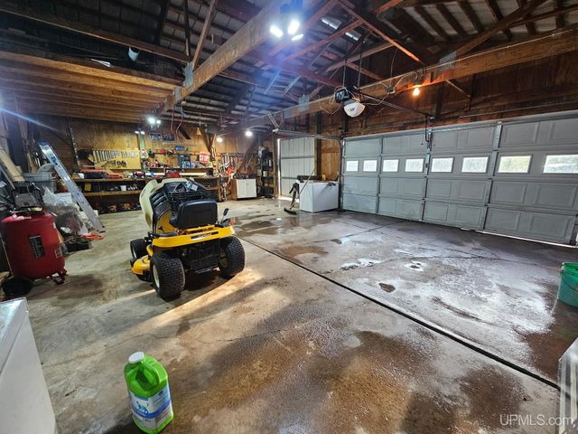 34770 Calumet Road, Ontonagon, MI 49953