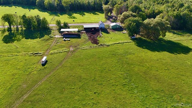 34770 Calumet Road, Ontonagon, MI 49953