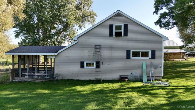 34770 Calumet Road, Ontonagon, MI 49953