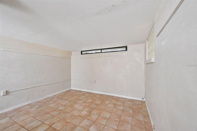 227 SOUTHAMPTON DRIVE 289, Venice, FL 34293