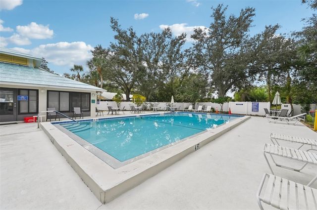 227 SOUTHAMPTON DRIVE 289, Venice, FL 34293