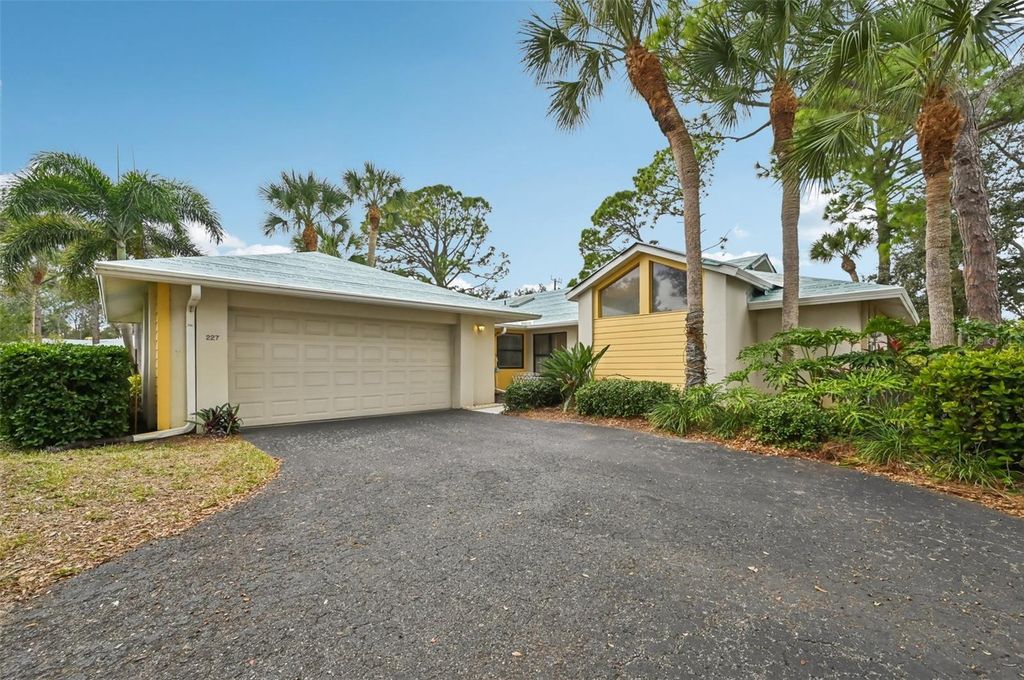 227 SOUTHAMPTON DRIVE 289, Venice, FL 34293