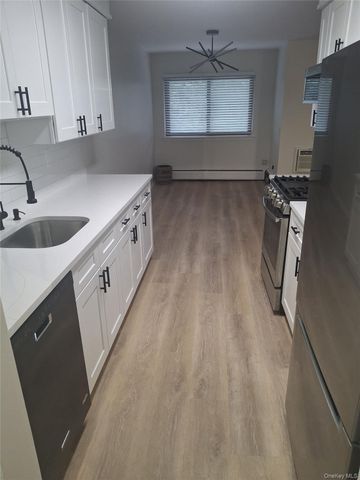 250 North Main Street F20, Spring Valley, NY 10977