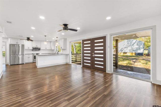 7793 US-80, Hawkins, TX 75765