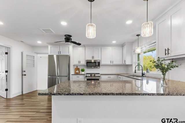 7793 US-80, Hawkins, TX 75765