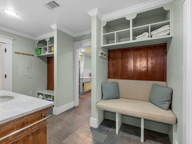 3100 Trails End Lane, Brenham, TX 77833