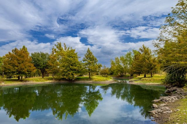 3100 Trails End Lane, Brenham, TX 77833