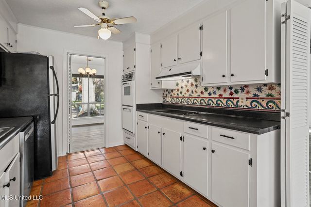 5347 Reddoch Drive, Jackson, MS 39211