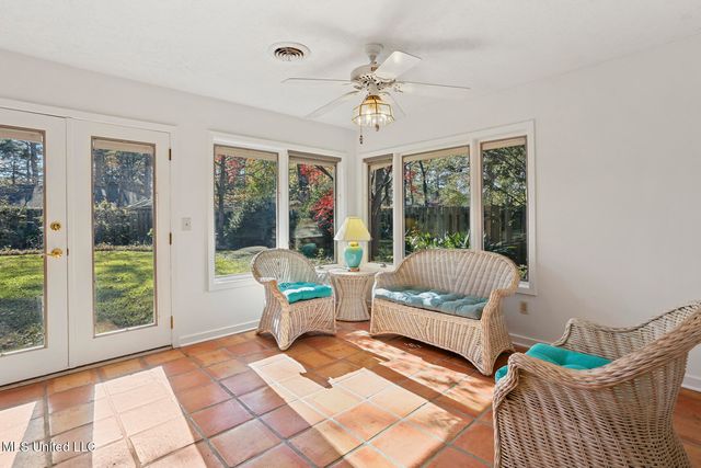 5347 Reddoch Drive, Jackson, MS 39211