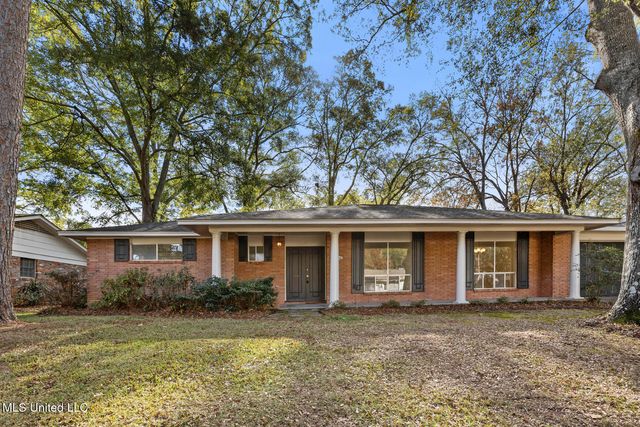 5347 Reddoch Drive, Jackson, MS 39211