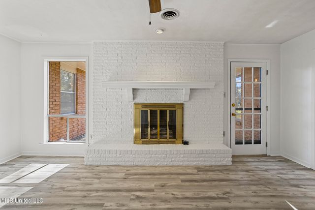 5347 Reddoch Drive, Jackson, MS 39211