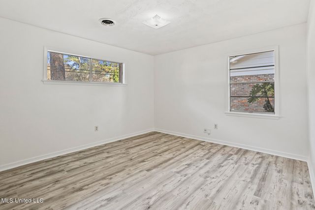 5347 Reddoch Drive, Jackson, MS 39211