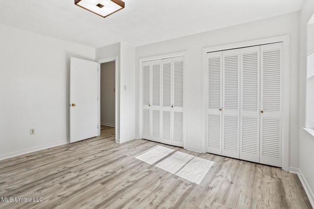 5347 Reddoch Drive, Jackson, MS 39211