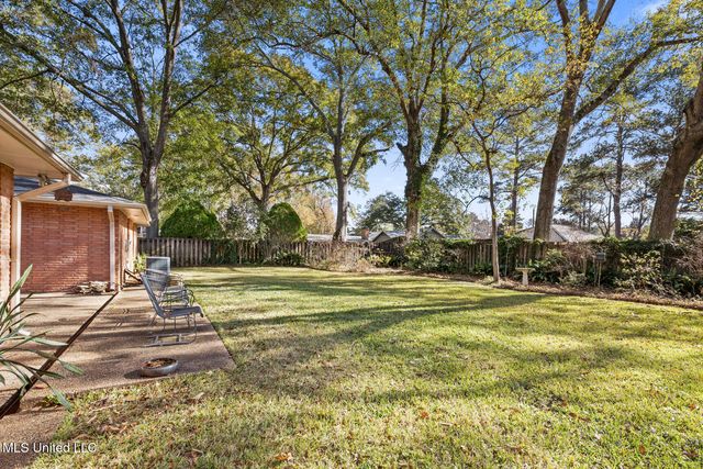 5347 Reddoch Drive, Jackson, MS 39211