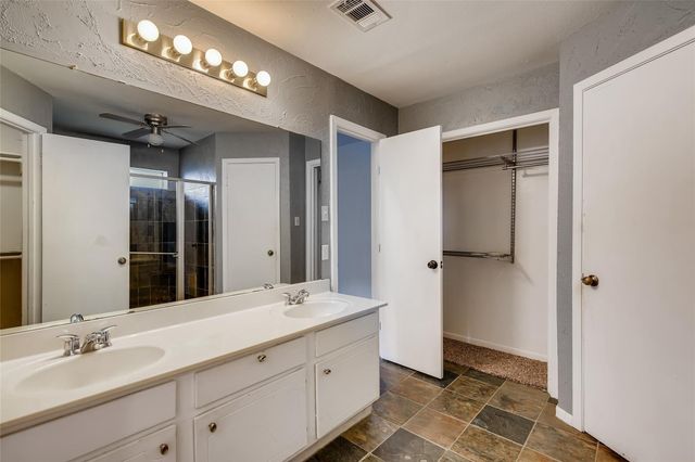 946 Mesa Terrace Drive, Katy, TX 77450