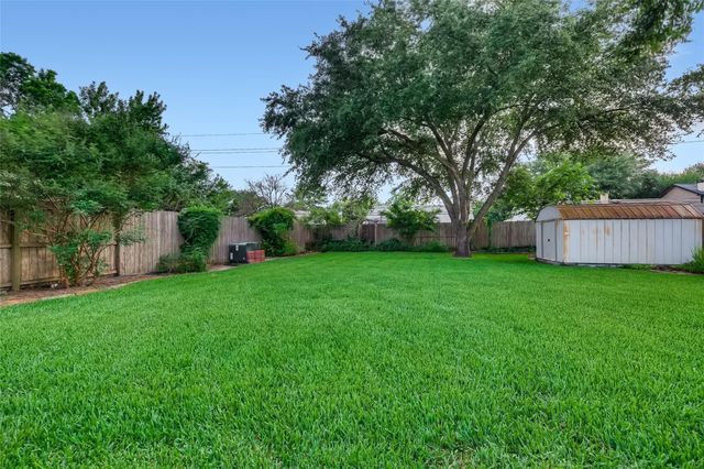946 Mesa Terrace Drive, Katy, TX 77450